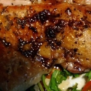 鶏ムネ肉のガーリックジンジャー醤油ソテー